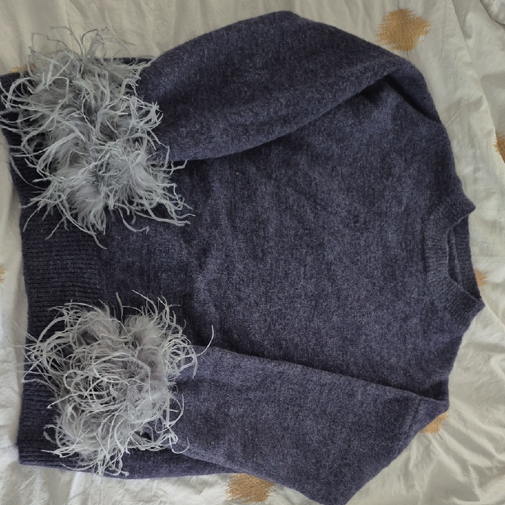 Chic Heather Gray Sweater with Feather Details
